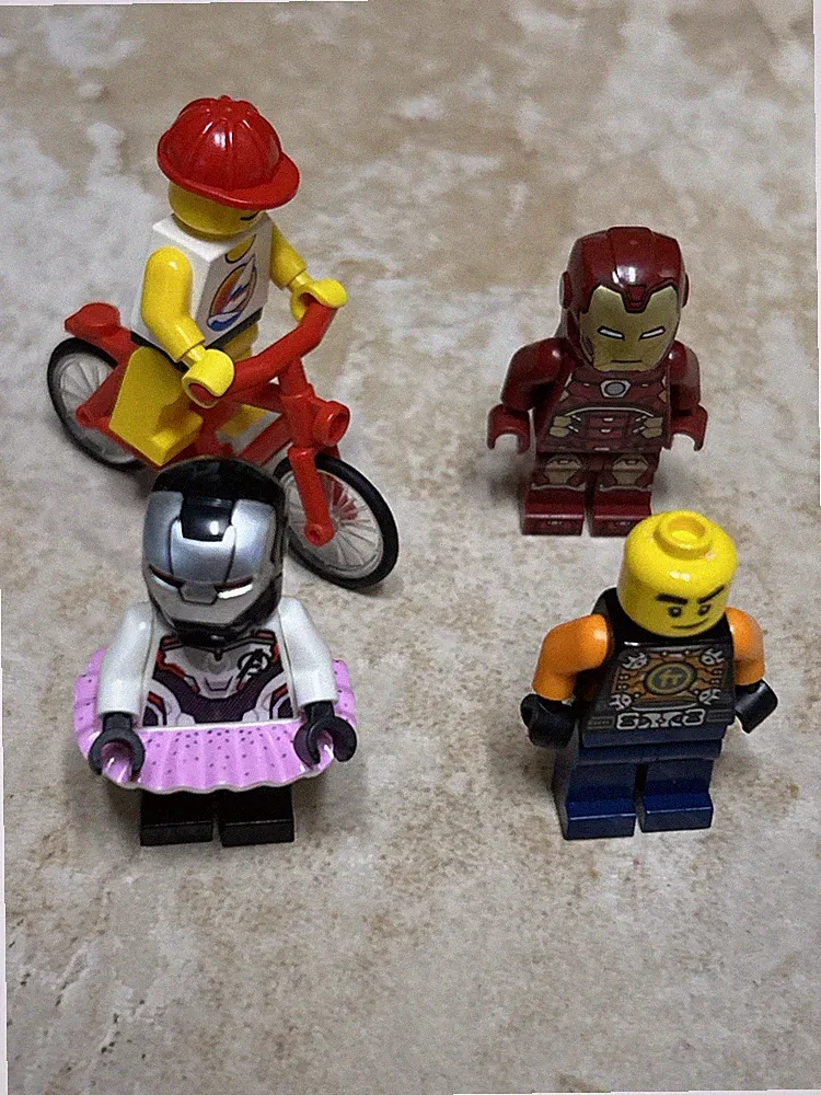 (4) LEGO Iron Man, Bicycle, Etc Mixed Lot Minifigures