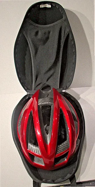 IRONMAN KONA ELITE CYCLING HELMET S/M Bike Bicycle Red with IRONMAN Case