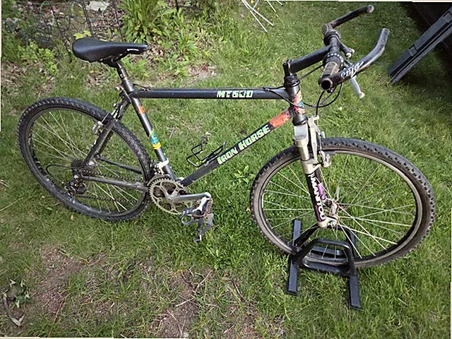 Rare Vintage Iron Horse MT-500 Mountain Bike Manitou Deore 18" Frame