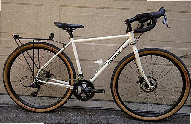 Surly Straggler 45cm 650b Steel Gravel Bike SRAM Rival